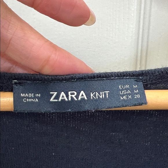 ZARA Navy Floral-Embroidered V-Neck Fit & Flare Dress - Picture 5 of 5